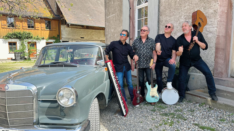 Vier Musiker beim Straßenfest vom Gewerbeverein Staufen
